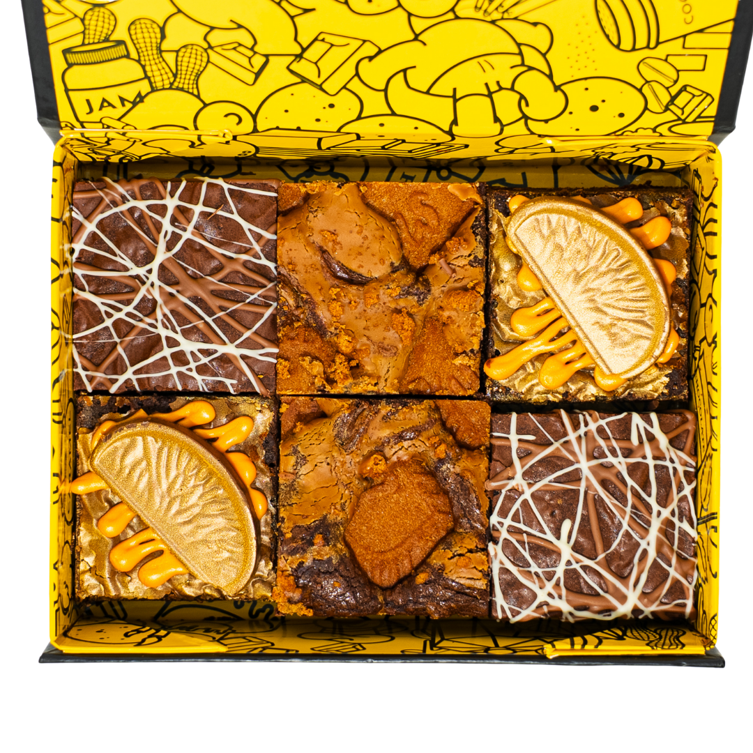 classic-brownie-box-triple-flavour-chocolate-brownies-chocolate-dino